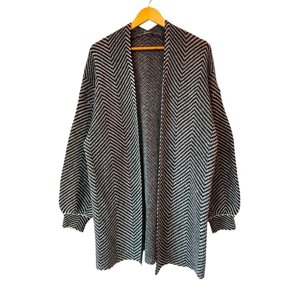 Chevron Pattern Open Front Cardigan Oversized Sweater - Black and White, Small - Picture 1 of 9